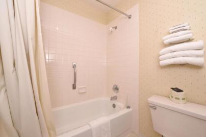 Americas Best Value Inn - South Bend - image 9