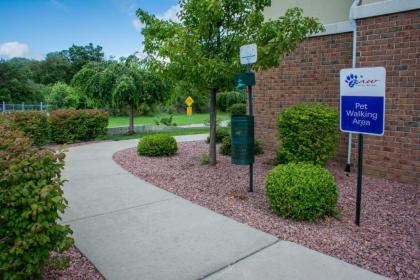 Candlewood Suites South Bend Airport an IHG Hotel - image 2