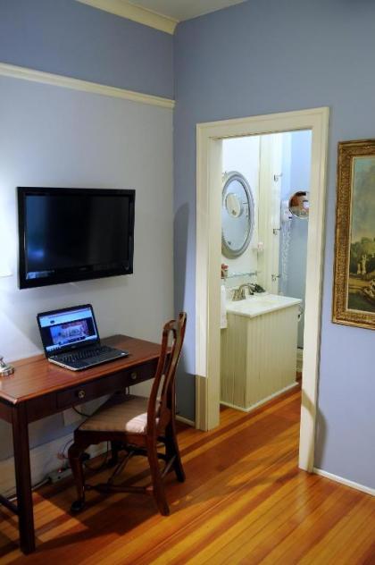 The Oliver Inn - image 14