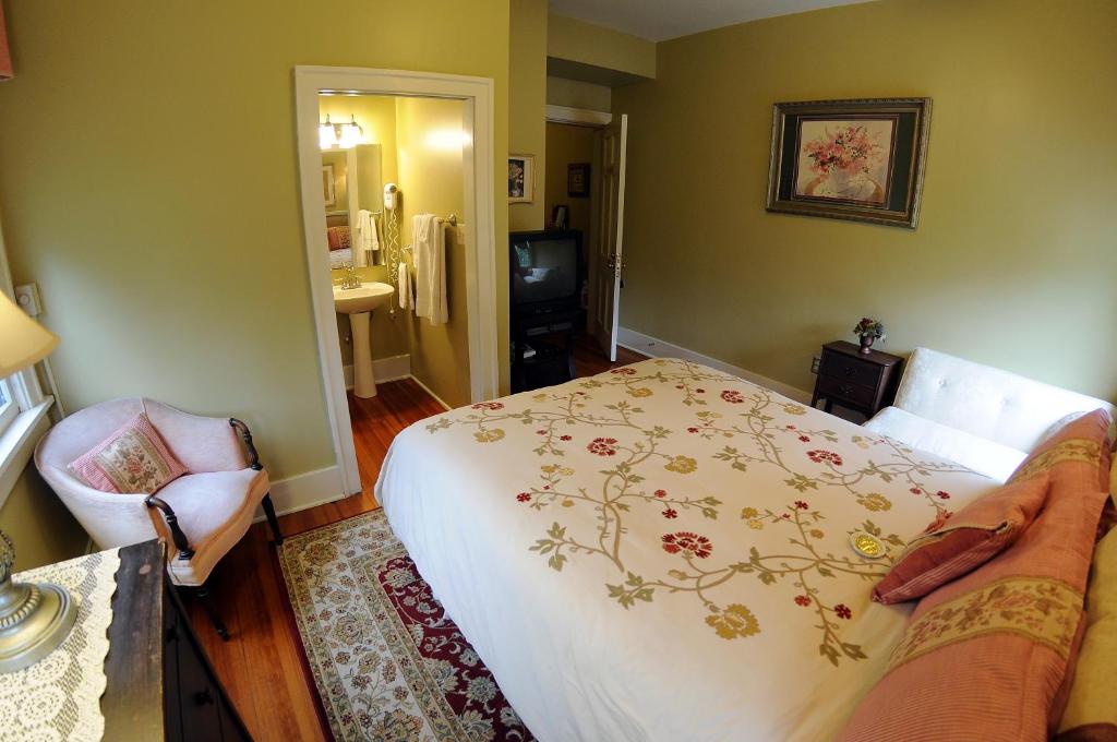 The Oliver Inn - image 3