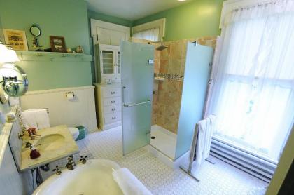 The Oliver Inn - image 8