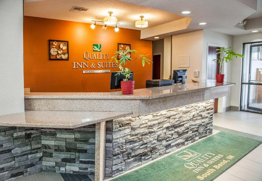 Quality Inn & Suites South Bend Airport - image 5