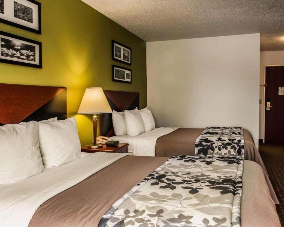 Sleep Inn South Bend Airport - image 6