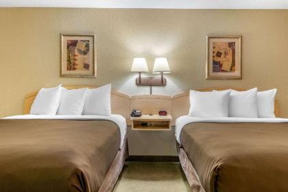 Suburban Extended Stay Hotel South Bend - image 11