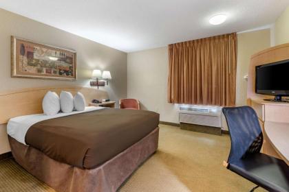 Suburban Extended Stay Hotel South Bend - image 4