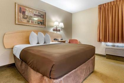 Suburban Extended Stay Hotel South Bend - image 8