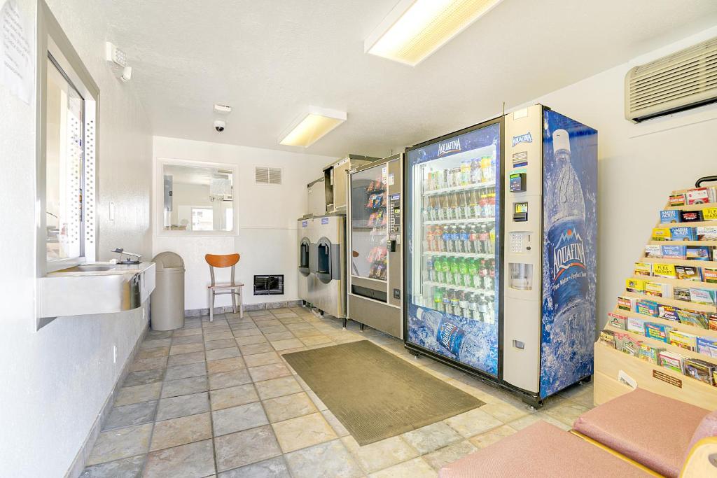 OYO Hotel South Bend - Campus - image 6