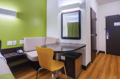 Motel 6-South Bend IN - Mishawaka - image 9