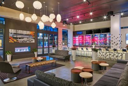 Aloft South Bend - image 4