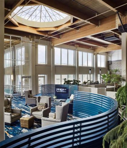 DoubleTree by Hilton Hotel Burlington Vermont - image 6