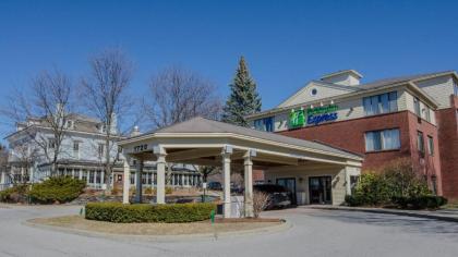 Holiday Inn Express South Burlington an IHG Hotel - image 16
