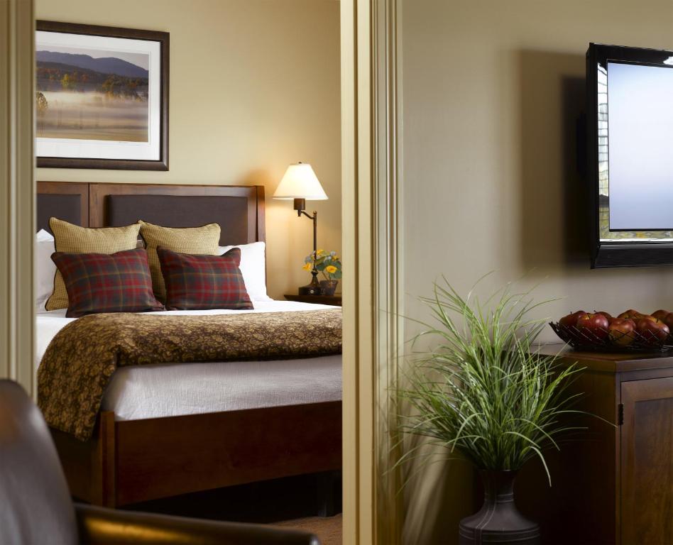 Green Mountain Suites Hotel - main image