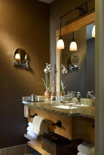 Green Mountain Suites Hotel - image 10