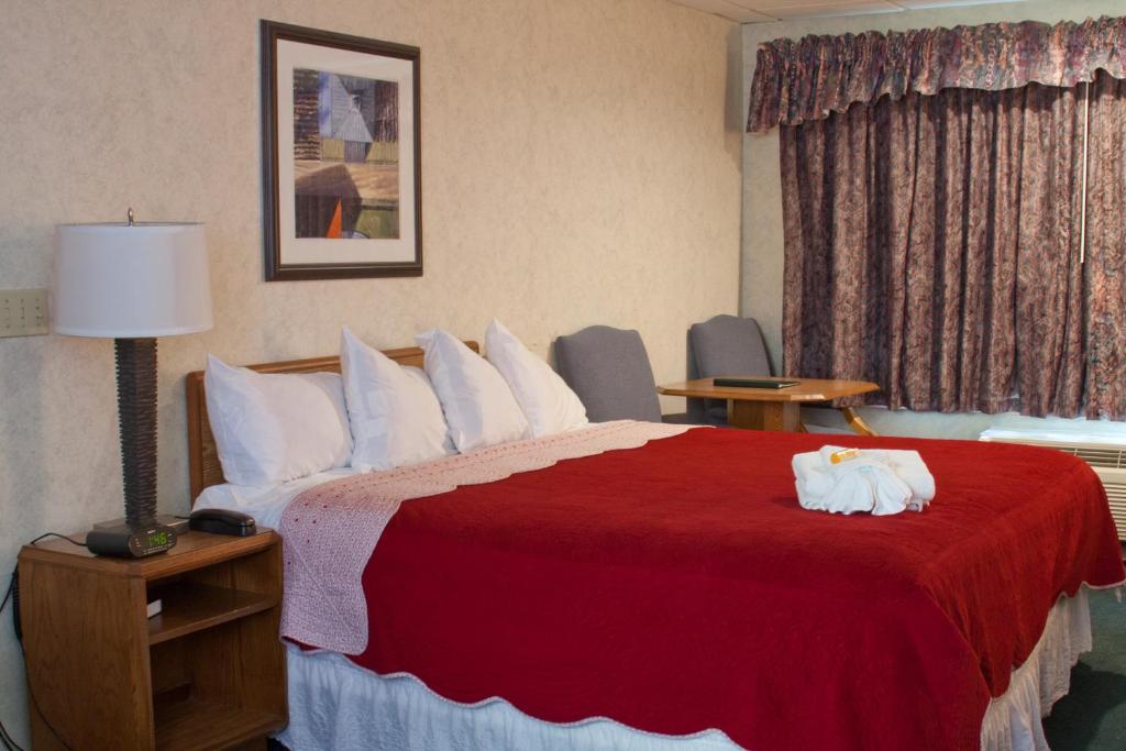 Anchorage Inn Burlington - image 6