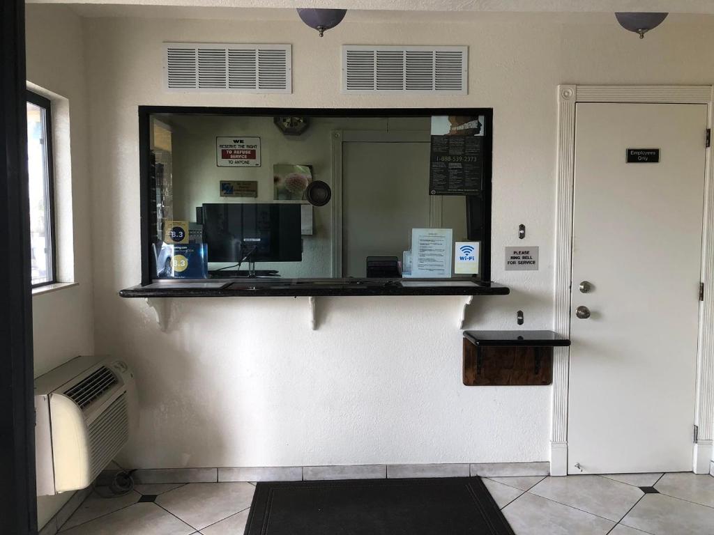 Sierra Inn - image 3