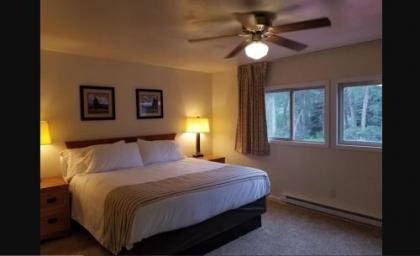 Four Seasons Lodge - image 4