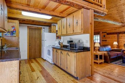 Arapahoe Adventure Cabin - image 9