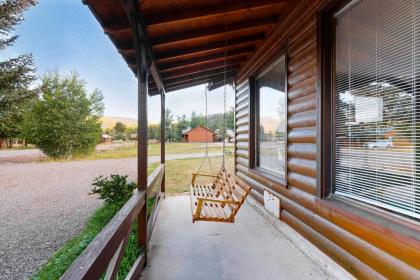 Uncle Kieth's Cabin - image 8