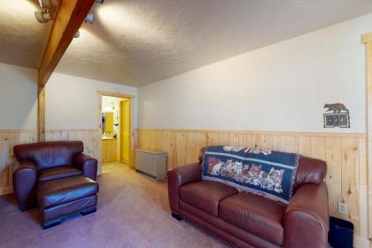Otter's Place - image 15