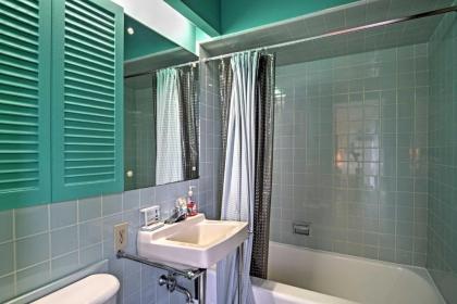 Spacious South Haven Home about 1 Mi to Lake Michigan! - image 13