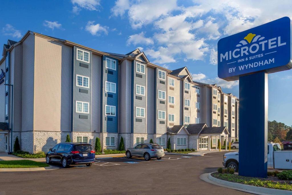 Microtel Inn Suites by Wyndham South Hill - main image