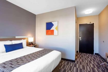 Microtel Inn Suites by Wyndham South Hill - image 15