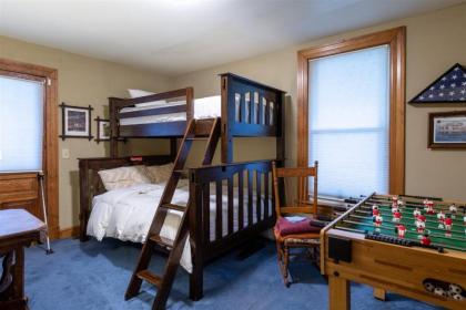 Farm House Getaway - image 14