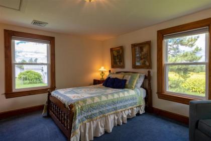 Farm House Getaway - image 15