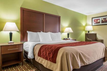 Quality Inn Jacksonville near I-72 - image 3