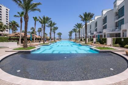 Sapphire Condominiums - image 2