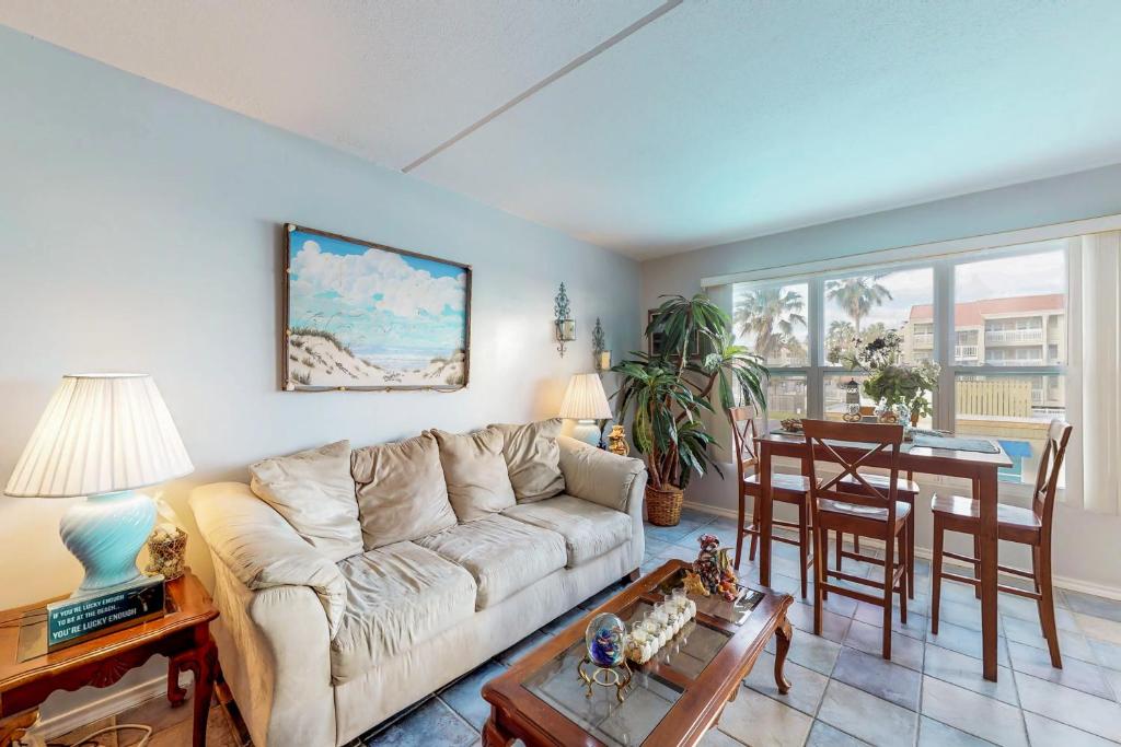 Gulfview I 208 - image 3