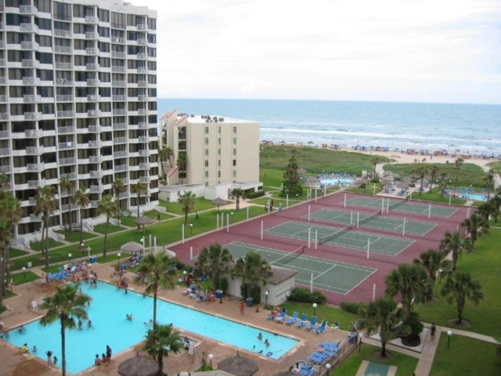 Saida IV Condos S4909 - main image
