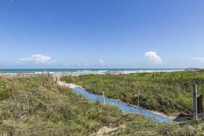 La International 206 by Padre Island Rentals - image 9