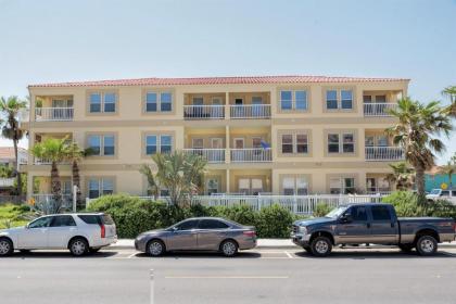 Cora Lee Gulfview by Padre Getaways - image 3
