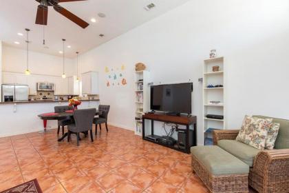 Casa Picasso Mediterranean Style Villa - image 7