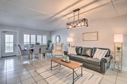 Cozy South Padre Island Condo with Beach Views! - image 4