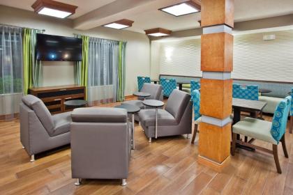 Holiday Inn Express Hotel & Suites Kimball an IHG Hotel - image 11