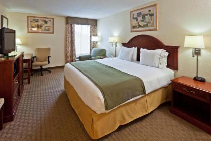 Holiday Inn Express Hotel & Suites Kimball an IHG Hotel - image 4