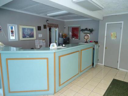 Southern Hills Inn - image 13