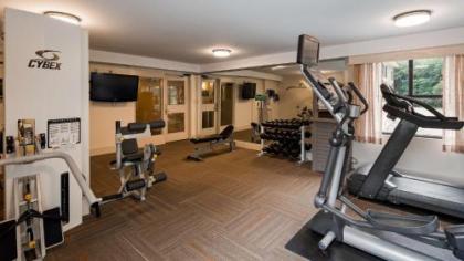 Best Western Merry Manor Inn - image 15