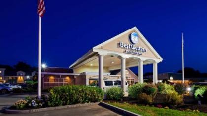 Best Western Merry Manor Inn - image 4