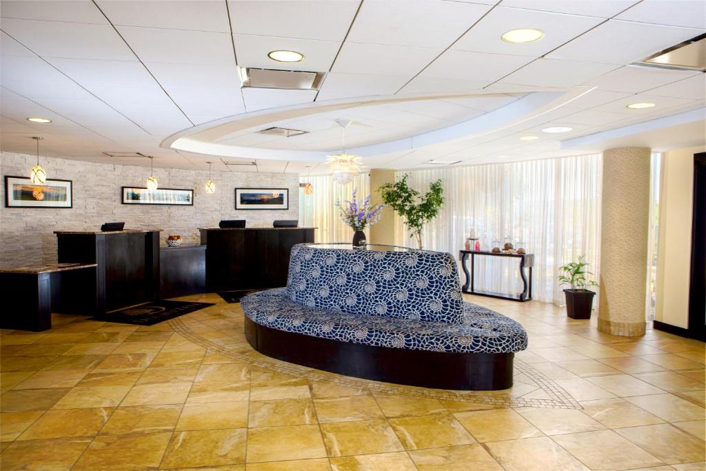 DoubleTree by Hilton Portland ME - image 4