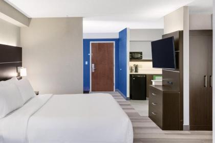 Holiday Inn Express South Portland an IHG Hotel - image 9