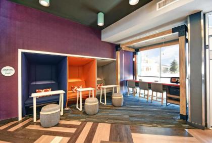 Tru By Hilton Portland Airport Area Me - image 7