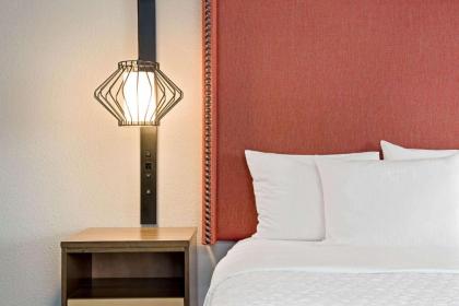 La Quinta by Wyndham San Francisco Airport North - image 8