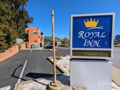 Royal Inn - image 9