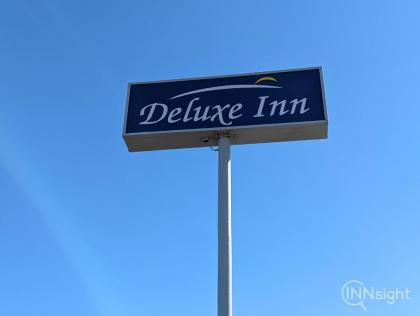 Deluxe Inn Near Me