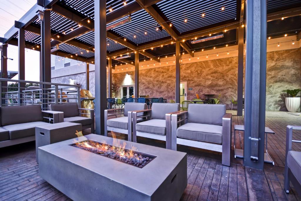 Home2 Suites By Hilton San Francisco Airport North - image 4
