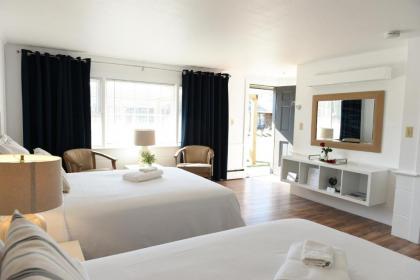 Cape Cod Veranda - image 14