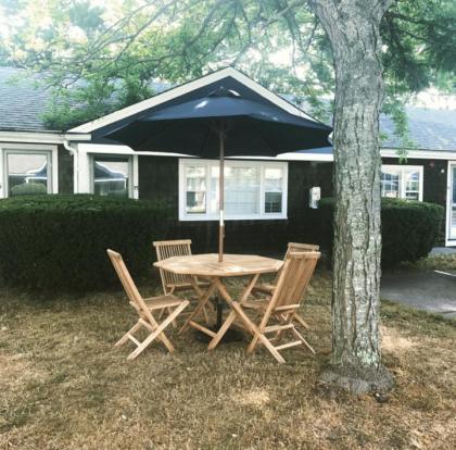 Cape Cod Veranda - image 4